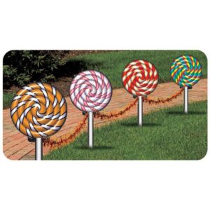 Candy Garland Fence
