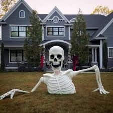 4' Skeleton Oversized Groundbreaker